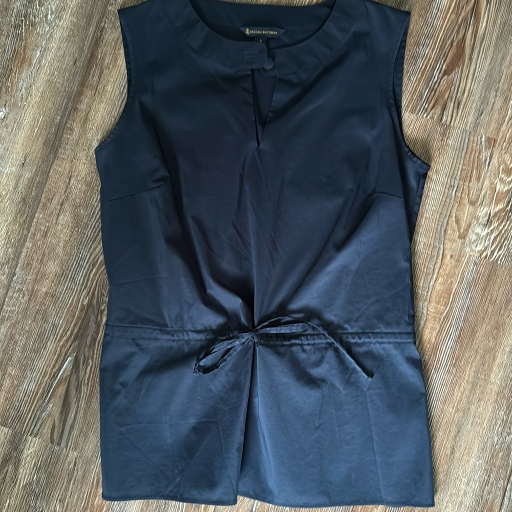 Brooks Brothers Navy Blue Peplum Shirt new w/o tags